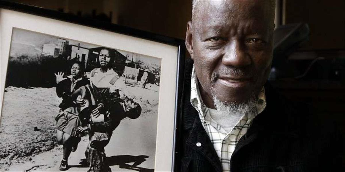 Zomrel známy fotograf Sam Nzima, autor slávneho snímku z obdobia apartheidu
