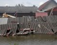 Tropická búrka Pabuk ďalej zoslabla predtým zabila 4 ľudí