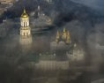 VIDEO Známy kláštorný komplex v Kyjeve horel!