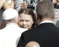 Pápež povzbudil švédsku aktivistku aby pokračovala v boji