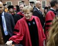 Nemeckej kancelárke udelil Harvard čestný doktorát z práva