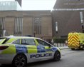 Teenager zhodil z 10. poschodia v londýnskom múzeu malého chlapca
