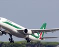 Alitalia pre koronavírus škrtá linky a plánuje predať lietadlá