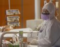 Pozostalí obetí koronavírusu v Taliansku žiadajú spravodlivosť