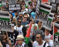 Palestínčania v pásme Gazy protestujú proti Trumpovej anexii