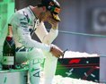 Pierre Gasly vyhral šialené preteky na talianskej Monze