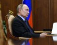Vladimir Putin podpísal zákon ktorý mu umožní zostať vo funkcii ďalšie dve volebné obdobia