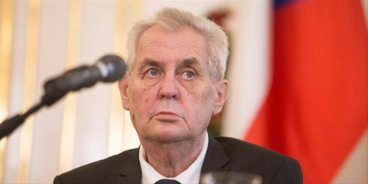 Miloš Zeman podporuje muža, ktorý uzatváral štátne zákazky s trestne stíhaným podnikateľom