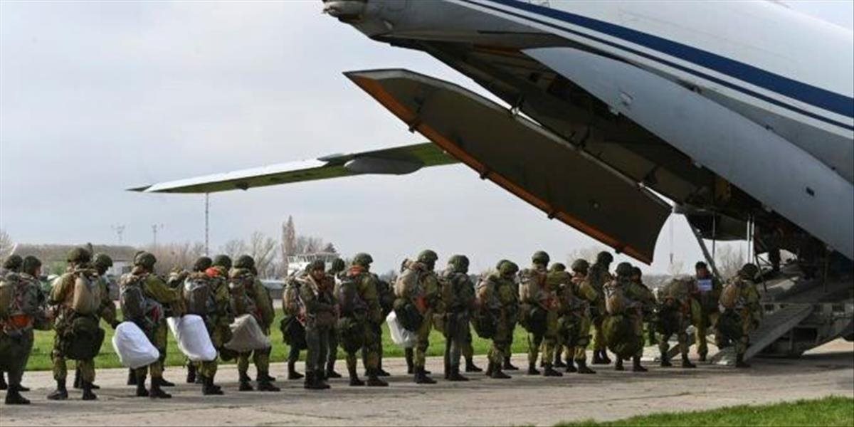 Rusko, Tadžikistan a Uzbekistan začali s vojenským cvičením v blízkosti afganských hraníc