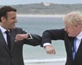 Emmanuel Macron a Boris Johnson zakročia proti prevádzačom migrantov