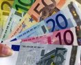 EÚ zvažuje dizajn nových eurobankoviek. Ako budú vyzerať?