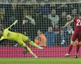 EFL Minamino v posledných sekundách zachránil Liverpool Tottenham zdolal West Ham