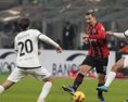 Serie A Neuveriteľný záver zápasu medzi milánskym AC a Speziou Fiorentina deklasovala Janov