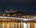 Bratislavský hrad bude v pondelok nasvietený pri príležitosti Dňa Európy