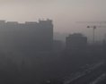 Naí Dillí sa dusí v nebezpečnom smogu