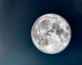 Astronómovia upozorňujú na mikrospln mesiaca nastane 5. februára