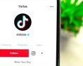 TikTok plánuje v Európe vybudovať dve dátové centrá používatelia majú obavy