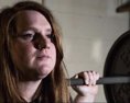 USA silový trojboj musí umožniť transgender športovcom súťažiť v ženskej divízii po tom ako prehrali súd v prípade diskriminácie