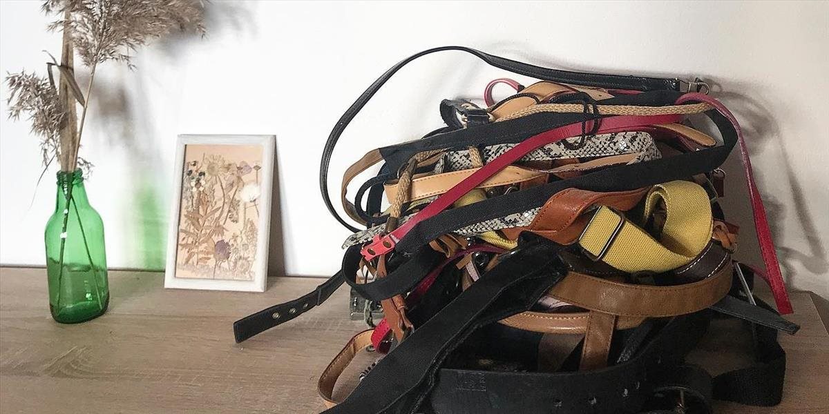 Recykláciou textilu a výrobou ľadviniek sa v Sliači venujú ekológii