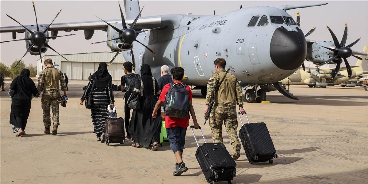 V Sudáne ostreľovali turecké dopravné lietadlo určené na evakuáciu