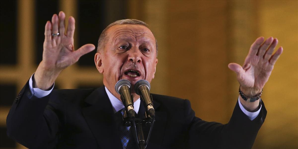 Erdoganovi dokreslil fúzy, 16-ročného mladíka vzali do väzby