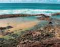 Austrália premenovala najväčší piesočný ostrov zo zoznamu UNESCO