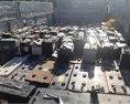 Colníci odhalili pri Košiciach dodávku s takmer 300 použitými autobatériami
