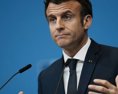 Francúzsky prezident Macron pre nepokoje opustil summit EÚ apeluje na rodičov i sociálne siete