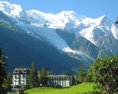 Úrady vo Francúzsku  odporúčajú horolezcom  odložiť výstup na Mont Blanc