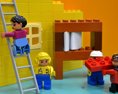 Hračkárska firma Lego valcuje trhy a zvyšuje tržby