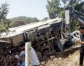 Turecký kamión vrazil do smútiacich ľudí na pohrebe a zabil päť z nich