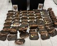 FALOŠNÉ KABELKY ZA TISÍCKY EUR Falzifikáty zaistili v Galante