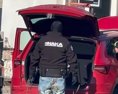 AKTUÁLNE Polícia zasahuje proti pravdepodobne bankomatovej mafii a autíčkarom