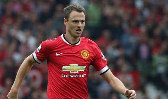 Jonny Evans hral v Manchestri United už v minulosti, konkrétne v období 2006 - 2015.