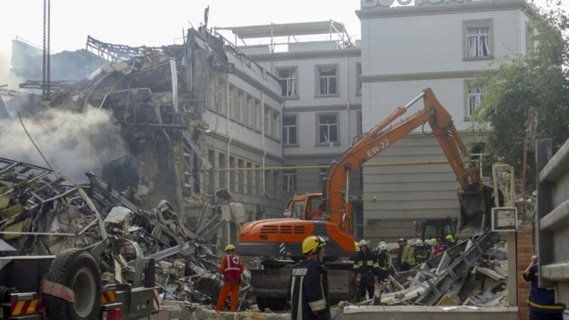 Poškodená infraštruktúra po ruskom útoku v oblasti Odesa na Ukrajine.