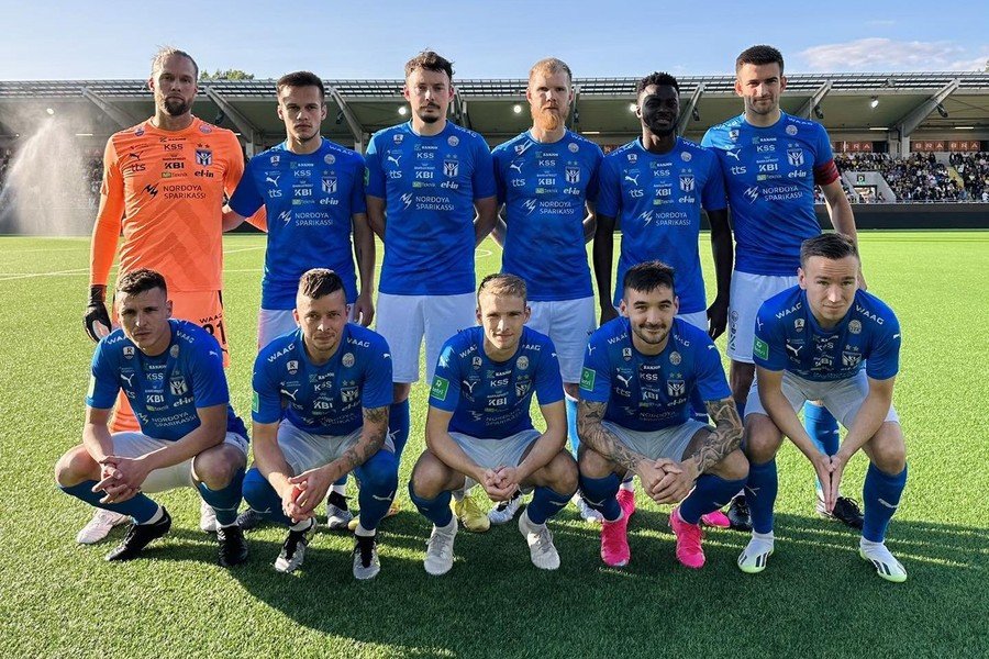 Faerský futbalový klub KÍ Klaksvík, ktorý čaká doma Slovan Bratislavu.