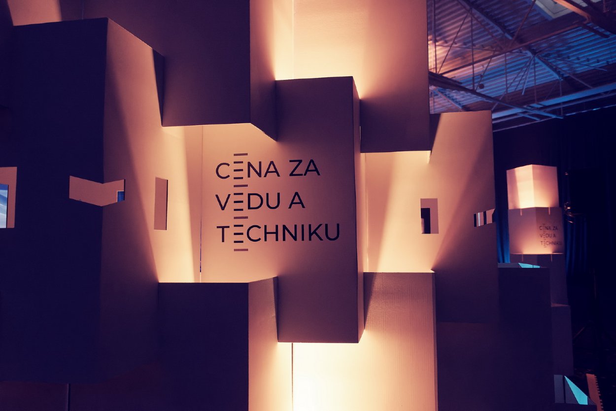 Cena za vedu a techniku 2023