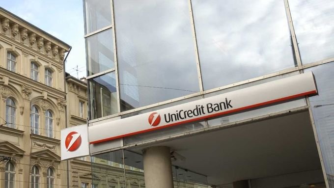 ilustračná foto - pobočka UniCredit Bank v ČR