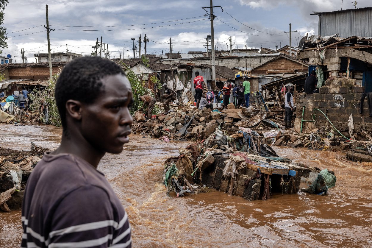 Keňu a jej východoafrických susedov sužujú prívalové dažde spojené s klimatickým javom El Nino.