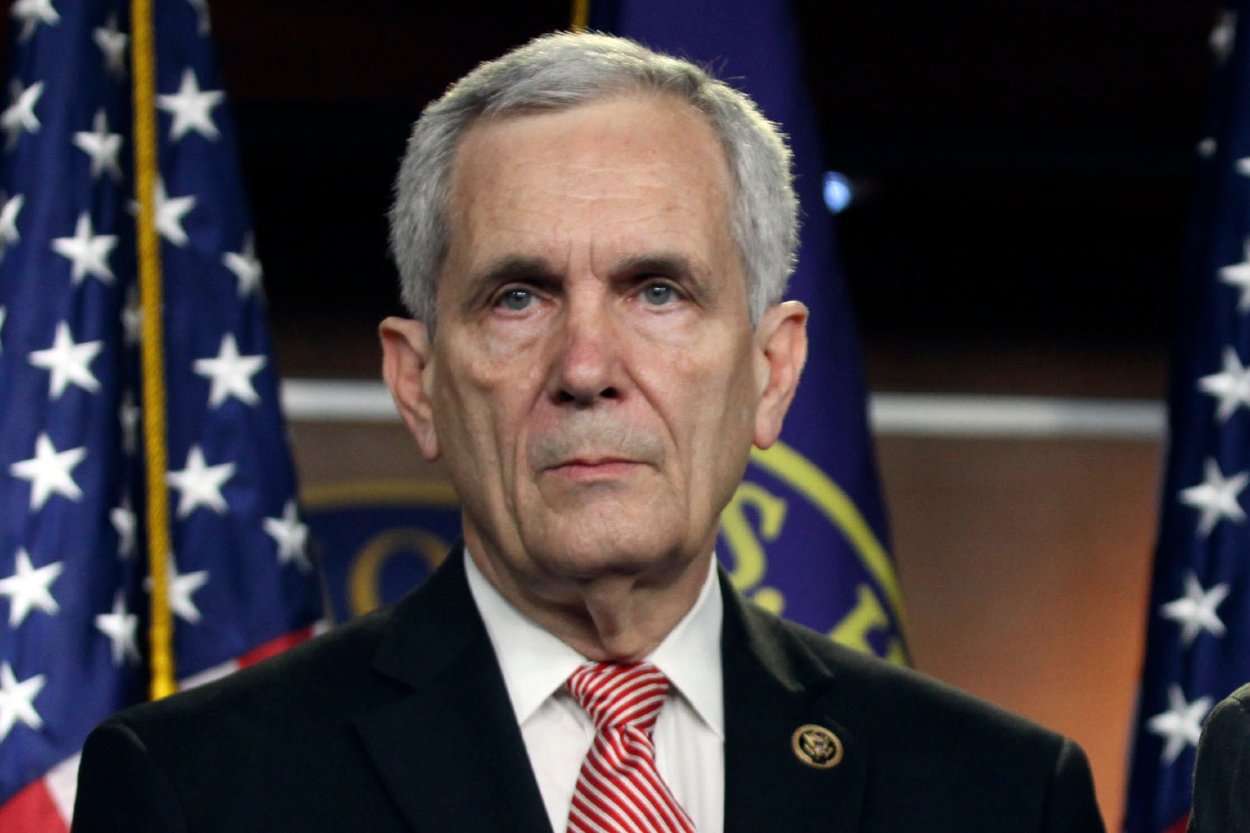 Republikán Lloyd Doggett počas tlačovej konferencie na Capitol Hill vo Washingtone, 16. júna 2015.