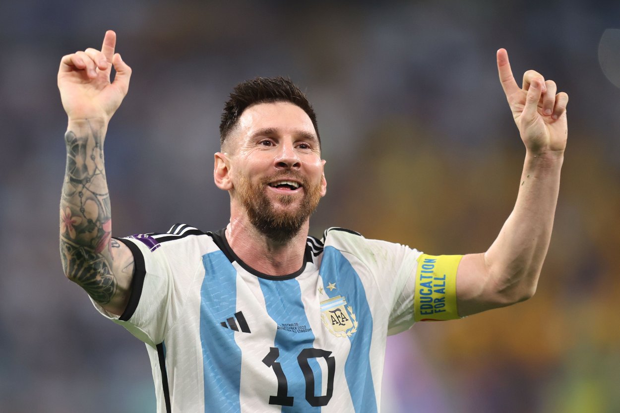 Messi oslavuje víťazstvo Argentíny. 