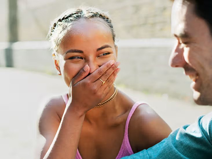 Jednoducho povedané, naša pokožka odráža náš emocionálny stav. Preto sa možno budete od hanby červenať, od zlosti očervenieť, od strachu zbelieť...