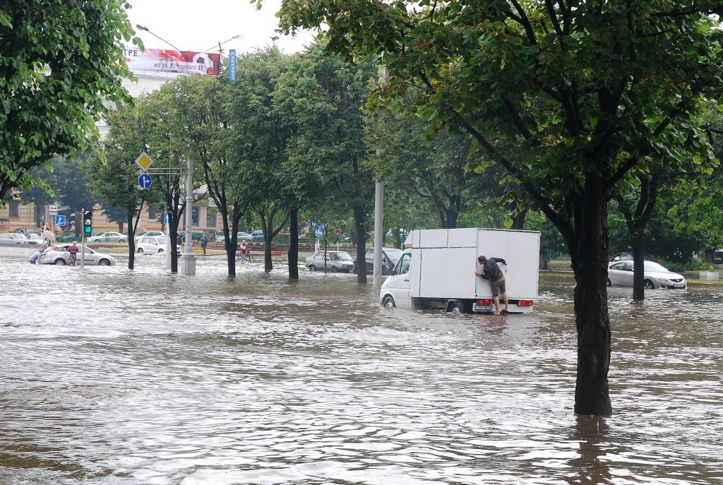 Globálne tepľovanie spôsobuje aj povodne.