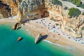 Praia de Marinha