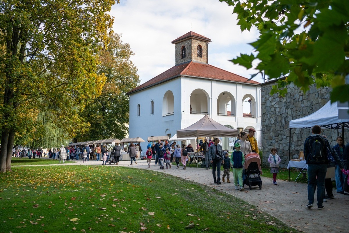 Budatínsky rínok 2025: Hrad sa mení na jesenné kráľovstvo! Čaká vás
