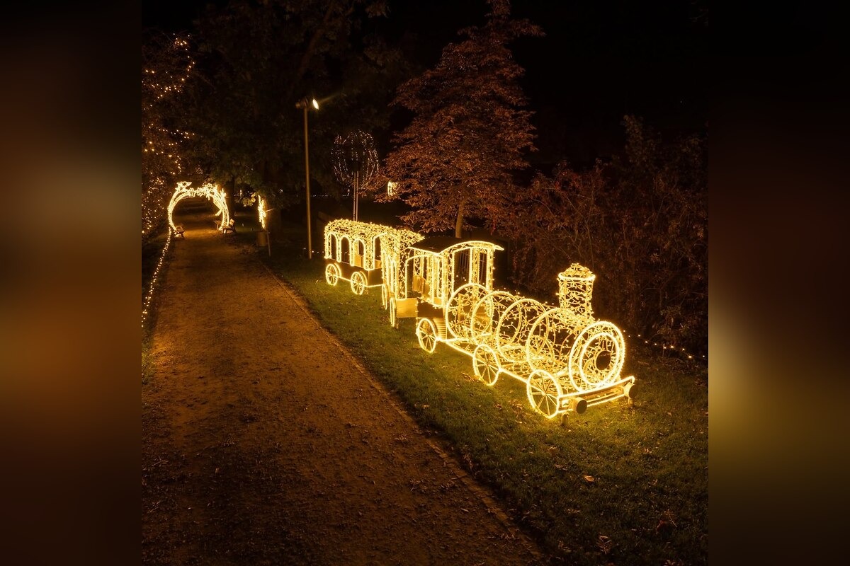 Magická svetelná atrakcia neďaleko Nitry otvorí brány! Tiež Komárno a ...