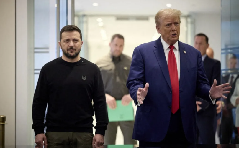 Ukrajinský prezident Volodymyr Zelenskyj a republikánsky kandidát na prezidenta USA Donald Trump sa stretnú 27. septembra 2024.