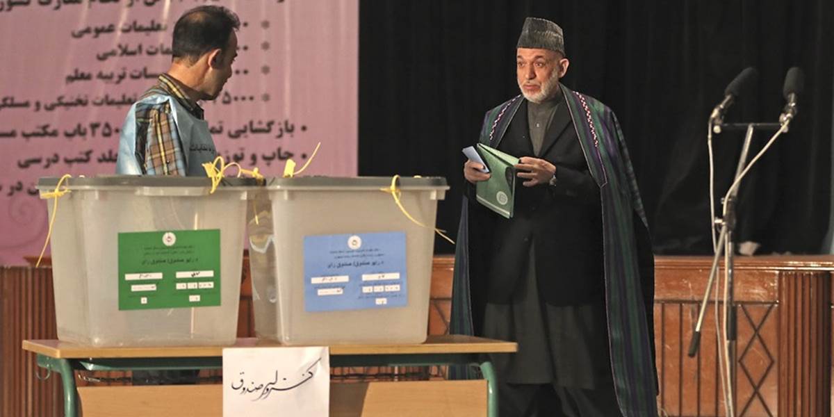 Za prísnych bezpečnostných opatrení sa začali prezidentské voľby v Afganistane