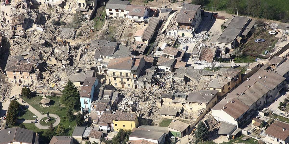 V L'Aquile si pripomenuli ničivé zemetrasenie spred piatich rokov