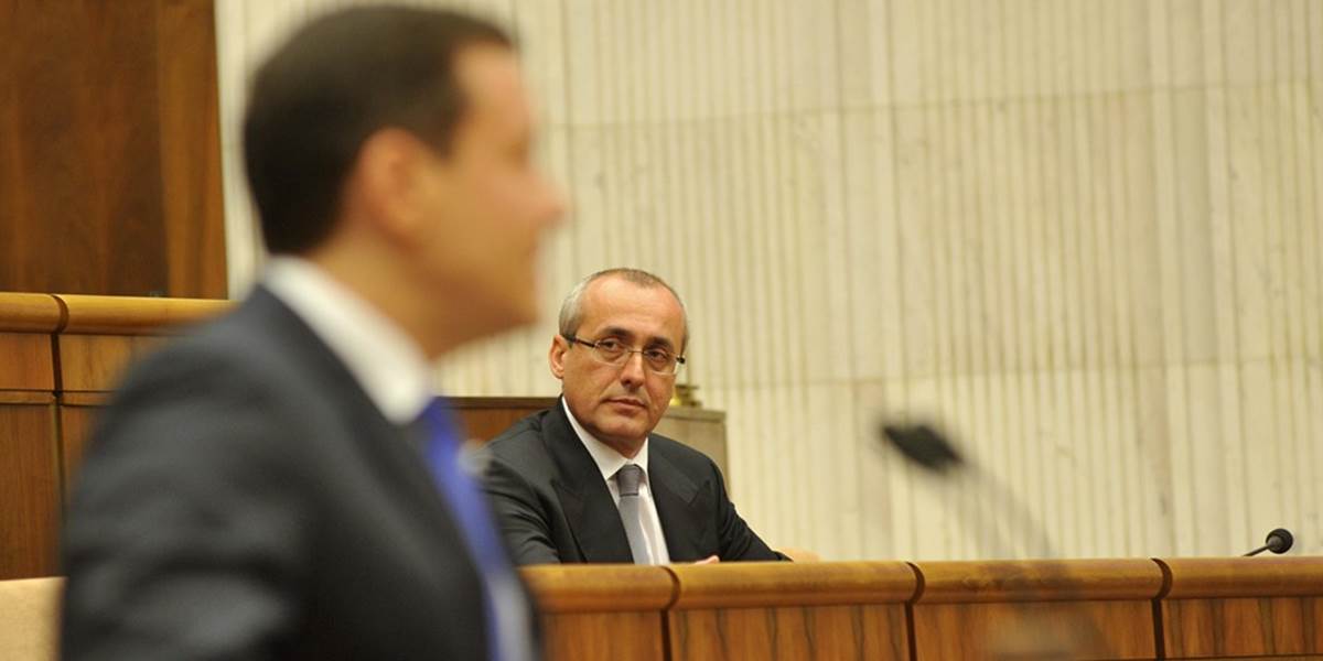 Lipšic: Minister Borec by mal po rozhodnutí v kauze Olejníka odstúpiť
